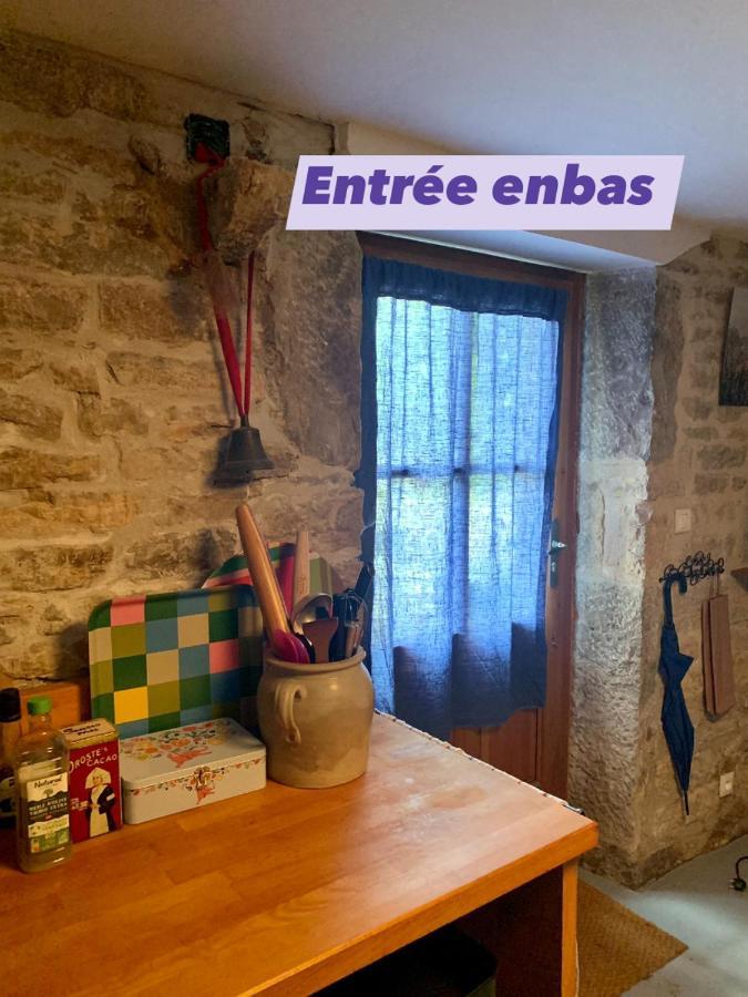 Gite Chambre De La Tante Camille - Les Filles Tresy Passenans Exteriér fotografie